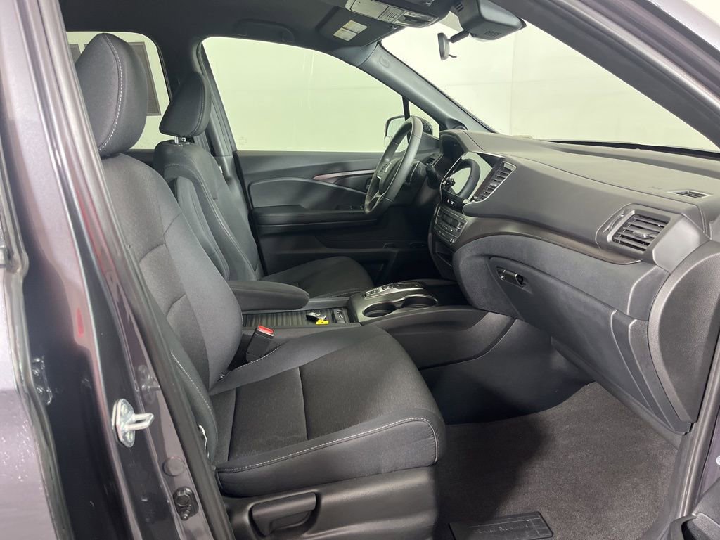 Certified 2021 Honda Passport Sport image 6