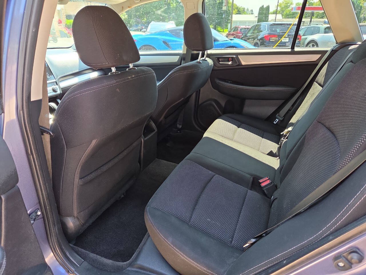 Used 2015 Subaru Outback 2.5i Premium AWD/4WD image 14