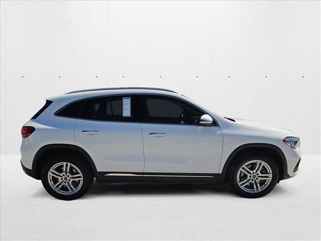 Used 2023 Mercedes-Benz GLA 250 4MATIC image 4