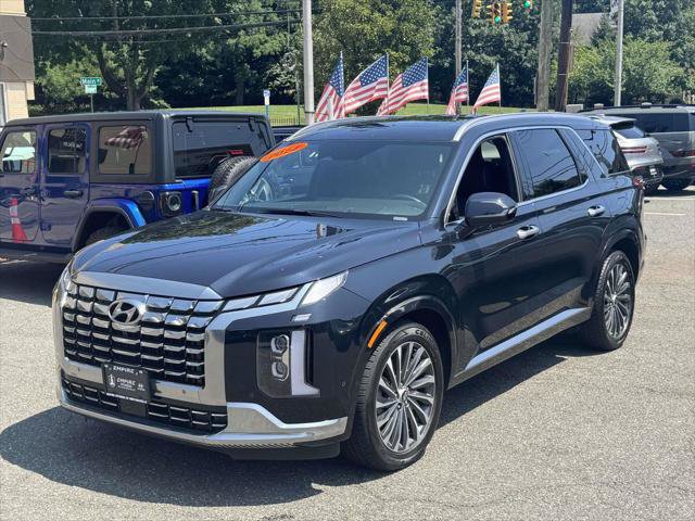 Used 2024 Hyundai Palisade Calligraphy AWD/4WD image 3
