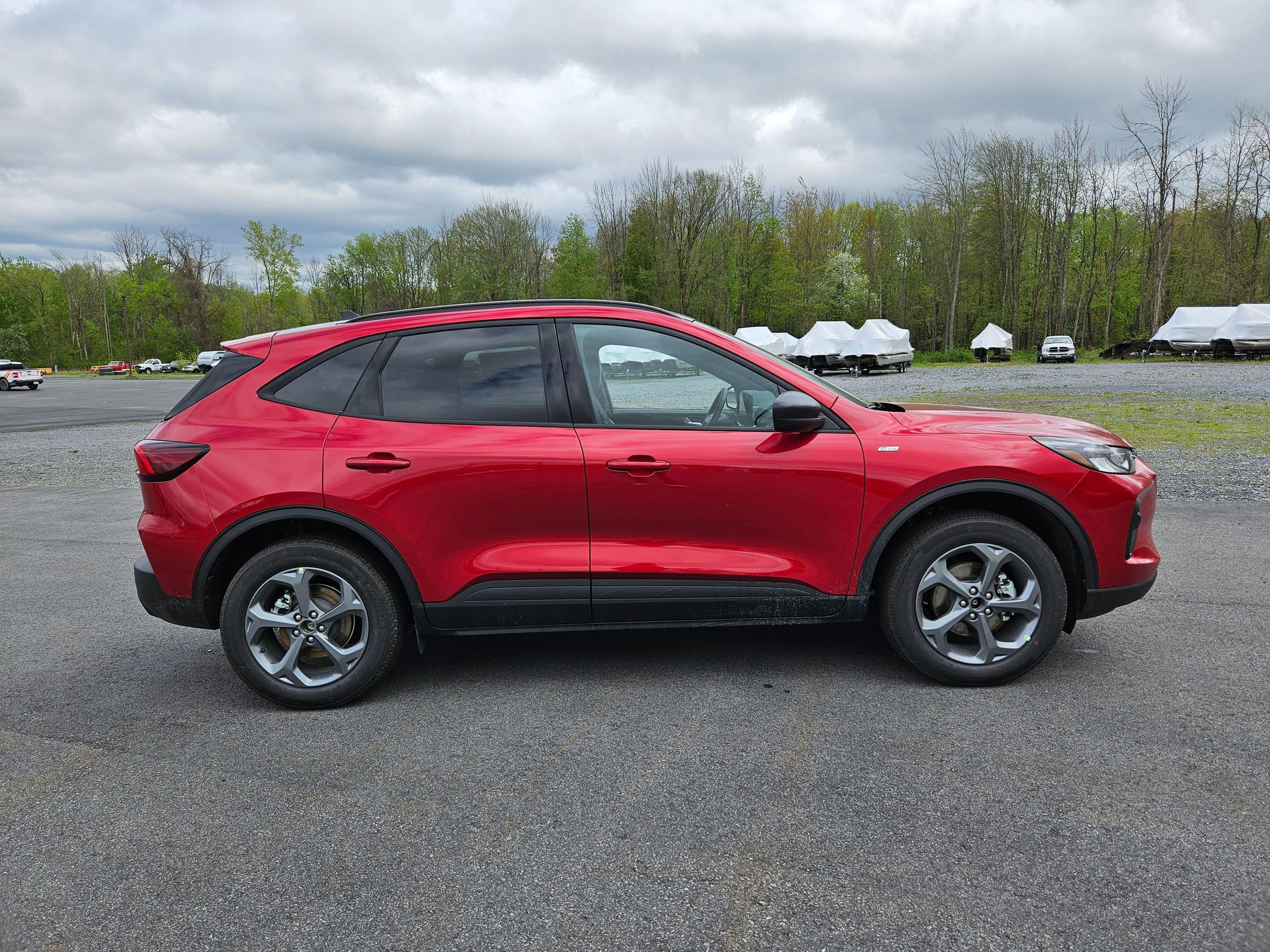 New 2025 Ford Escape ST-Line w/ Tech Pack #1 image 2