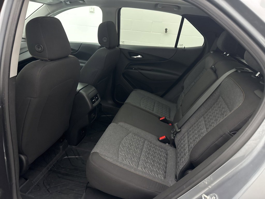 Used 2023 Chevrolet Equinox LT image 46