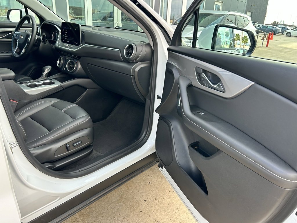 Used 2024 Chevrolet Blazer LT image 19