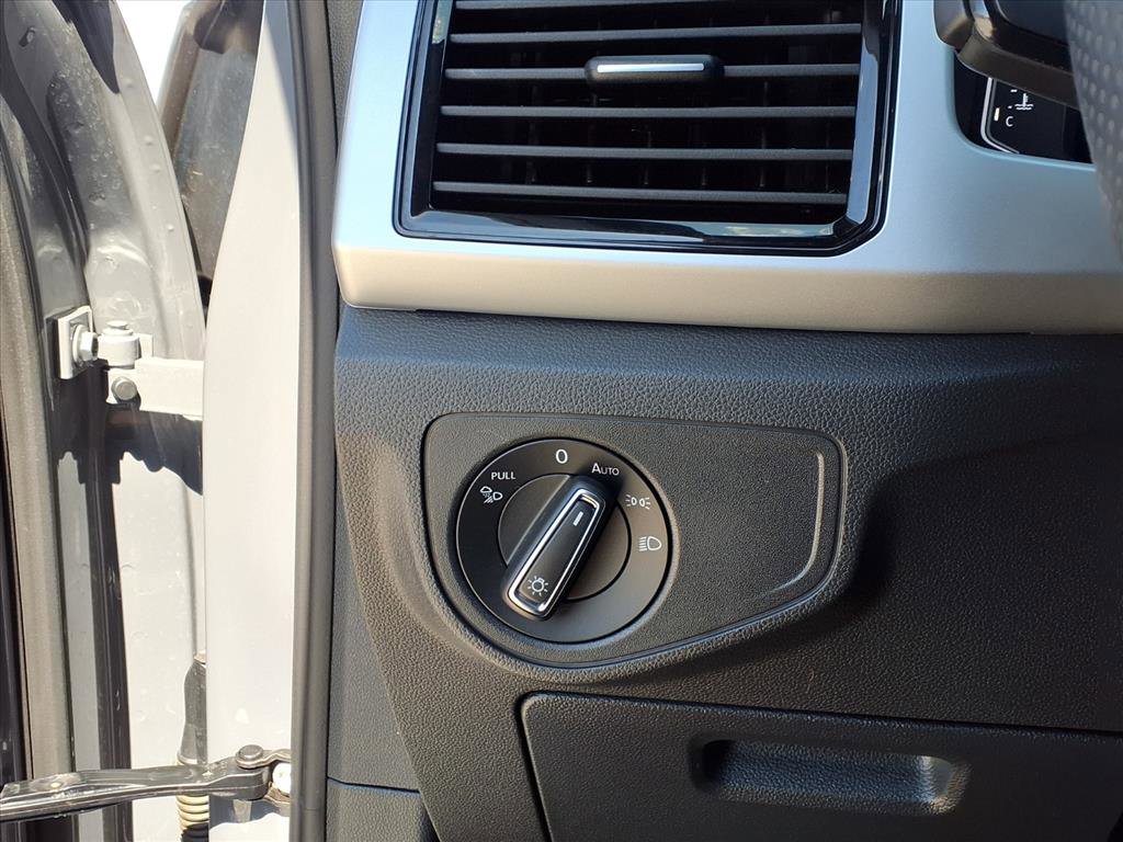 Used 2023 Volkswagen Atlas Cross Sport SEL R-Line image 18