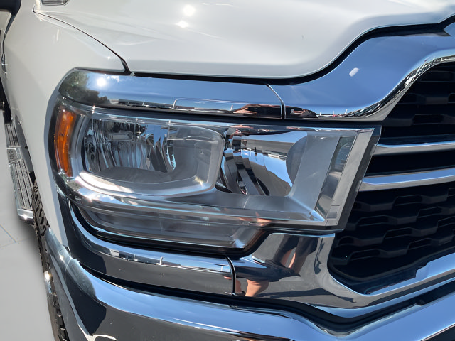 Used 2023 RAM 2500 Big Horn w/ Level 1 Equipment Group AWD/4WD image 2