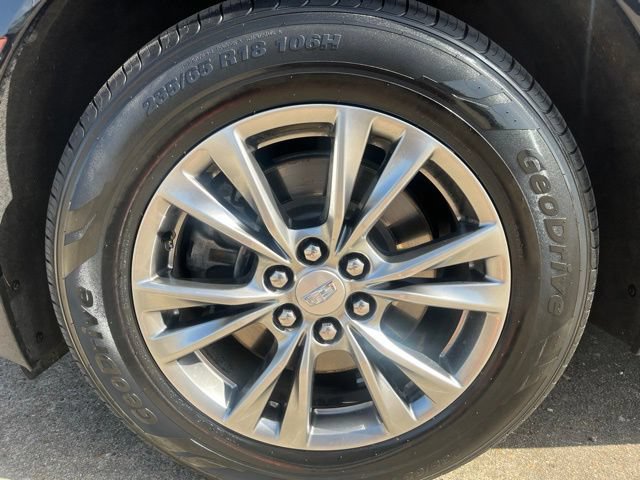 Used 2021 Cadillac XT5 Premium Luxury FWD image 8