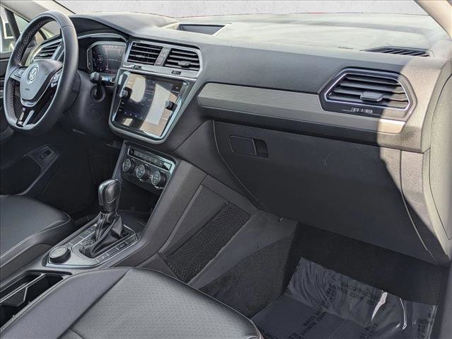 Used 2021 Volkswagen Tiguan SEL image 20