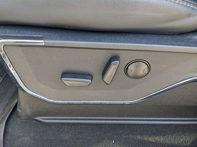 Used 2024 Ford F250 Lariat w/ Sport Appearance Package image 22