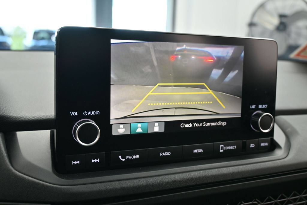 Used 2025 Honda Accord LX image 17