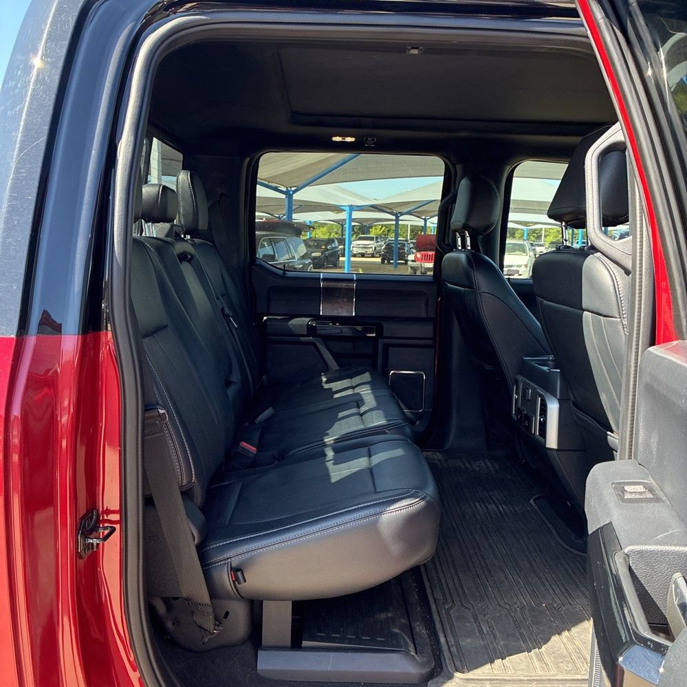 Used 2022 Ford F250 Lariat w/ Black Appearance Package AWD/4WD image 33