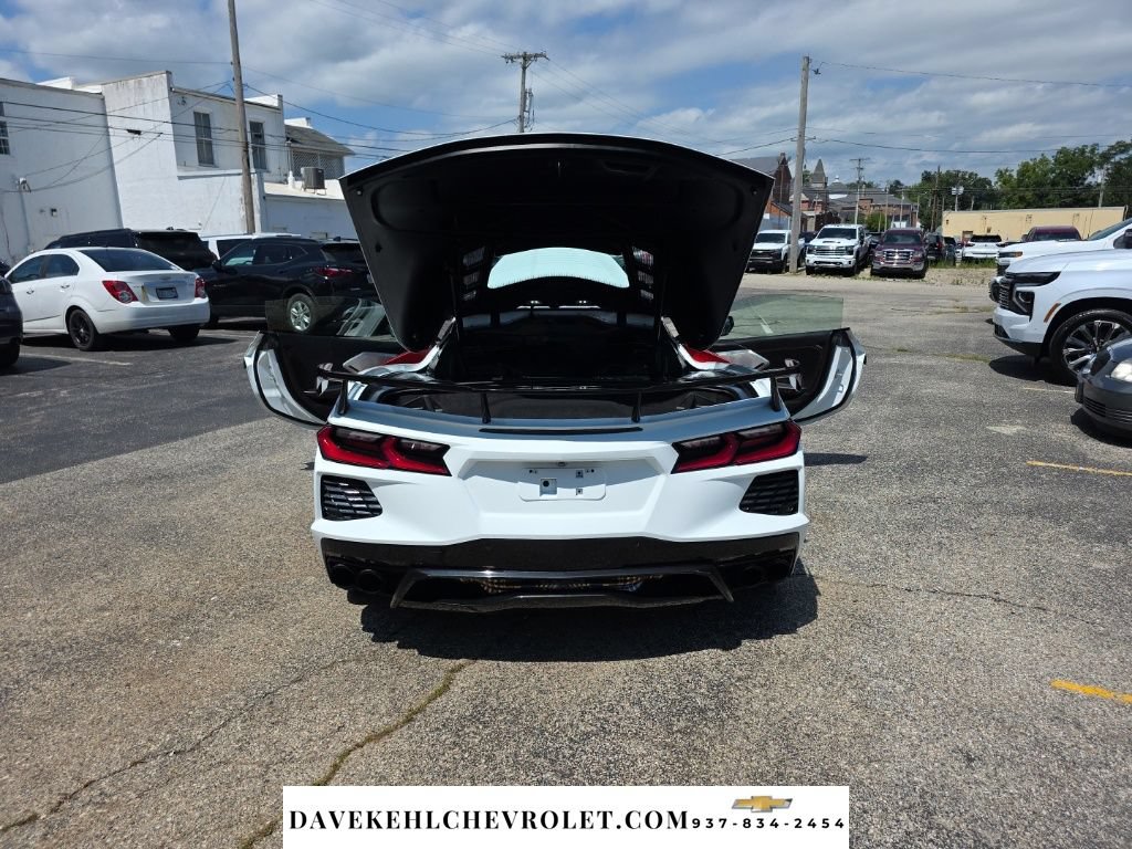 Used 2020 Chevrolet Corvette Stingray Premium Cpe w/ 3LT Preferred Equipment Group RWD image 30