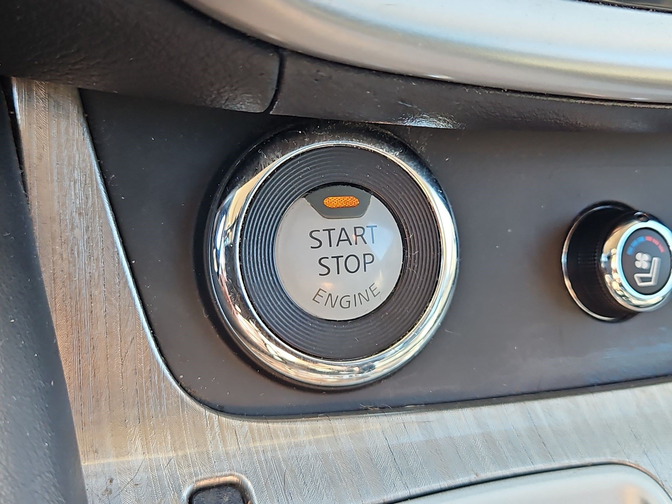 Used 2015 Nissan Murano Platinum w/ Platinum Technology Package AWD/4WD image 18