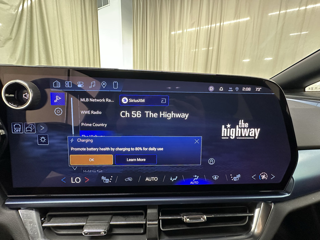 Certified 2024 Chevrolet Equinox EV LT FWD image 26