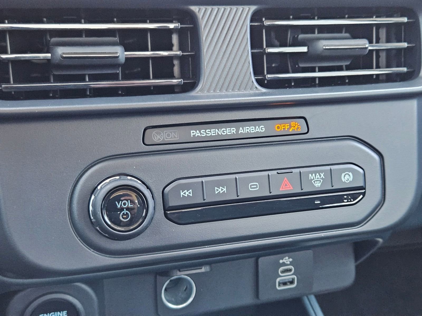 New 2026 Ford Maverick XLT w/ XLT Luxury Package AWD/4WD image 23