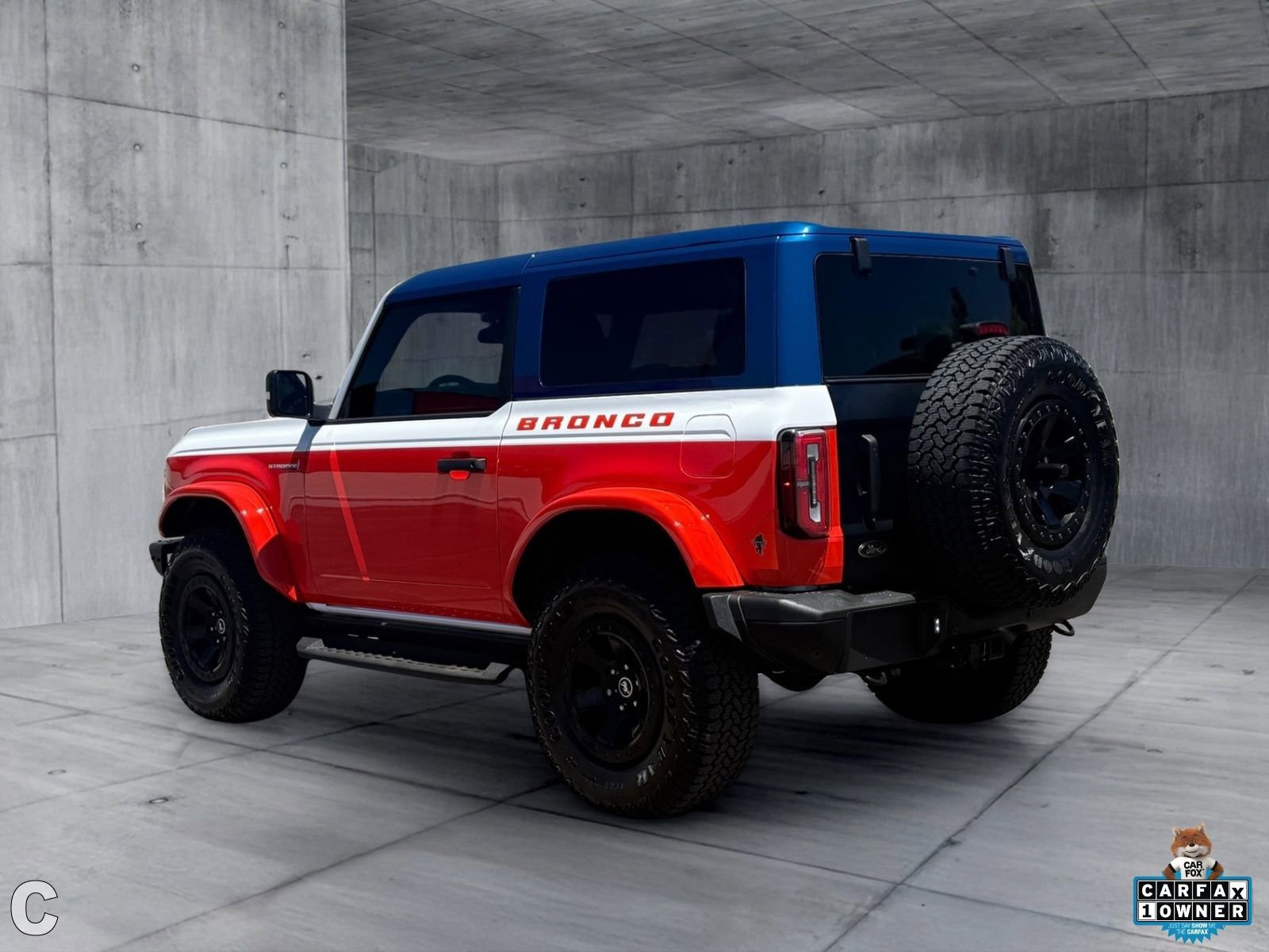 Used 2025 Ford Bronco Stroppe Edition AWD/4WD image 3