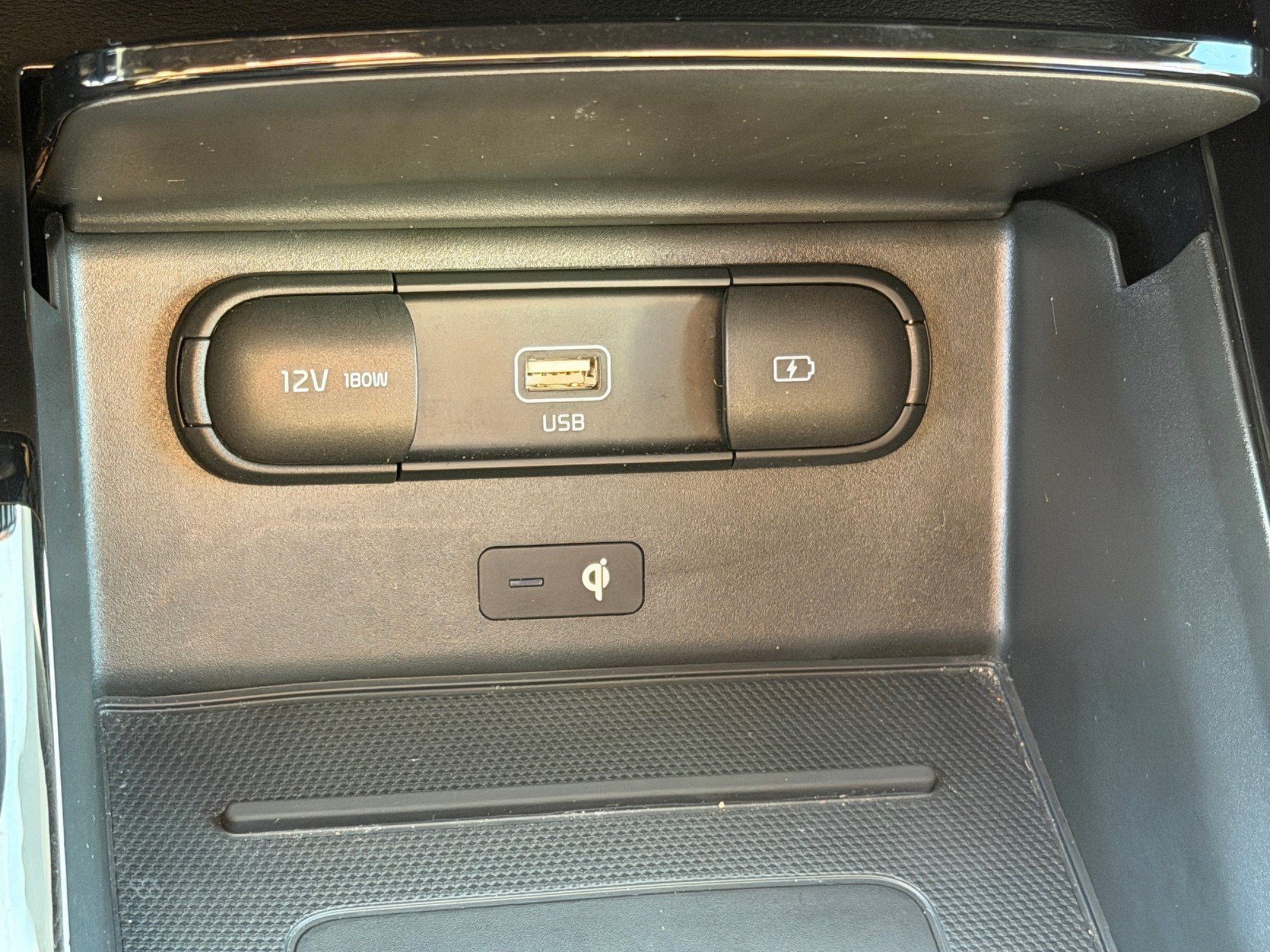 Used 2022 Kia Telluride SX w/ SX Prestige Package AWD/4WD image 40