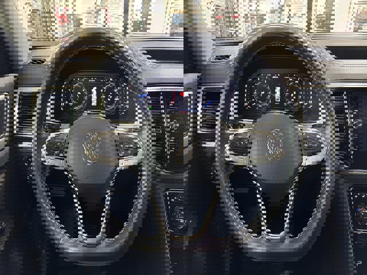 Used 2022 Volkswagen Atlas SE image 14