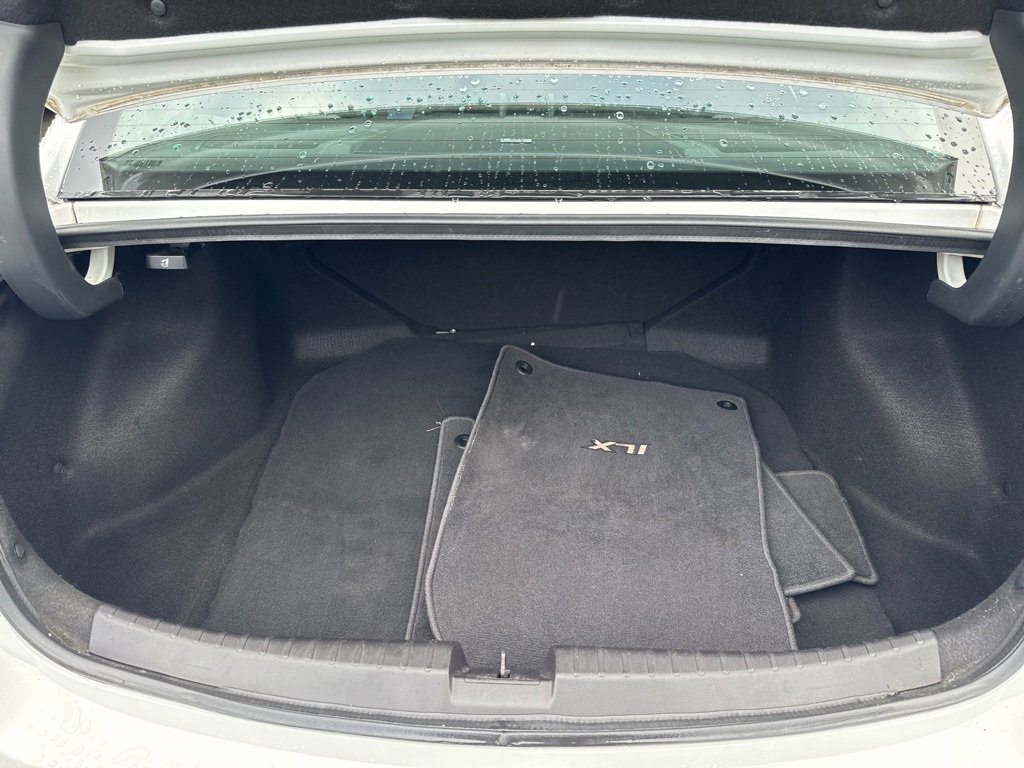 Used 2013 Acura ILX w/ Technology Package image 10