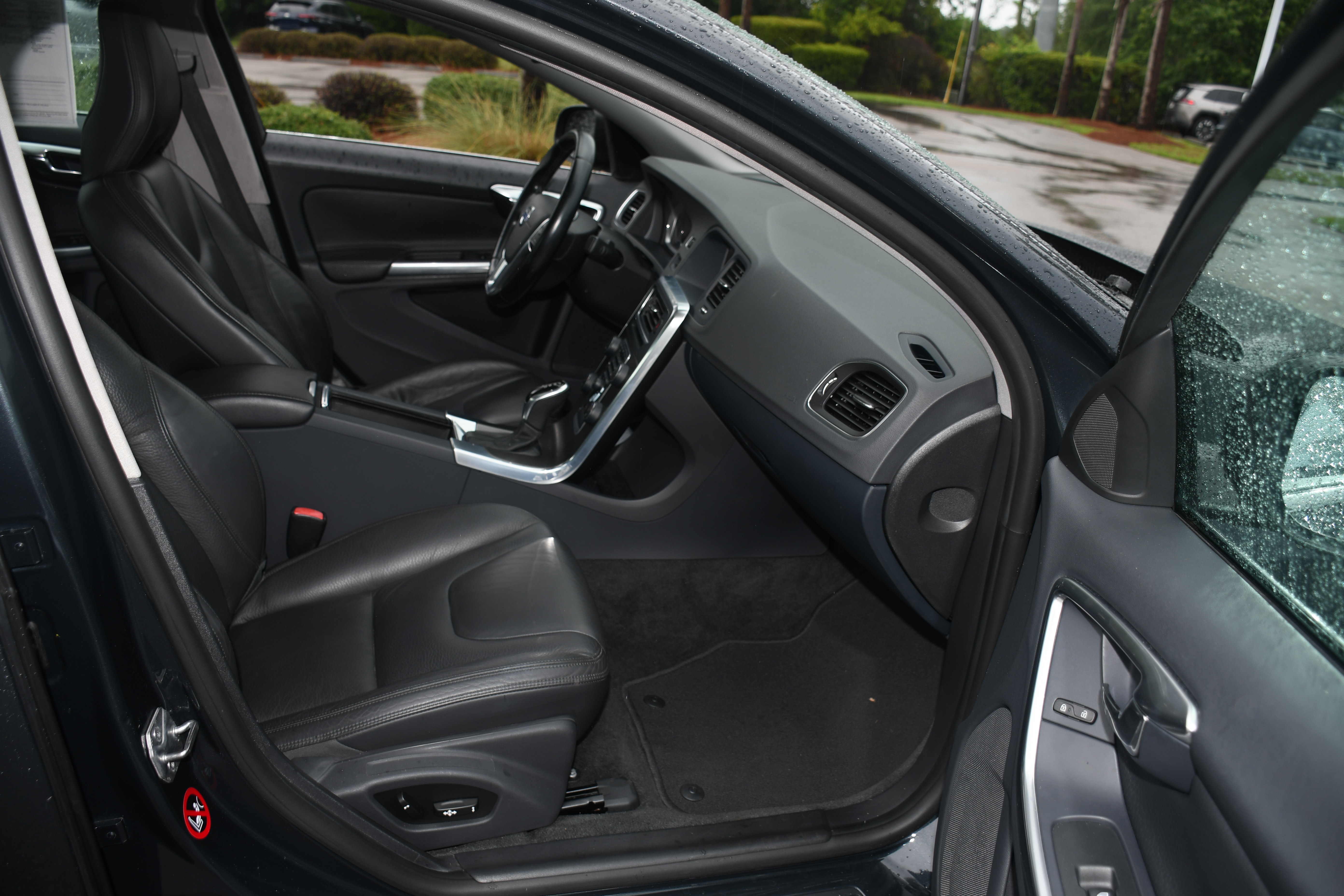 Used 2014 Volvo S60 T5 FWD image 22