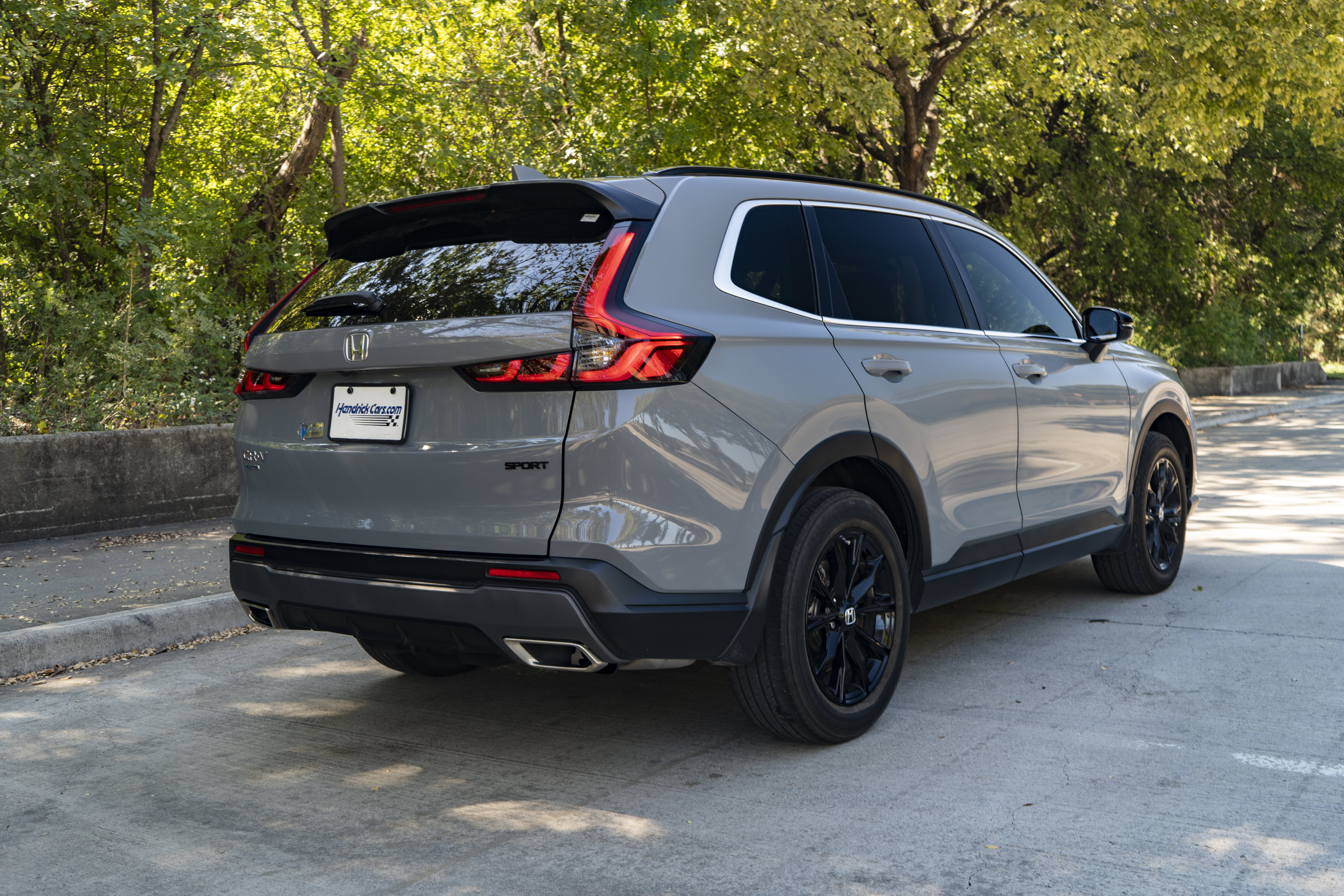 Used 2025 Honda CR-V Sport image 9