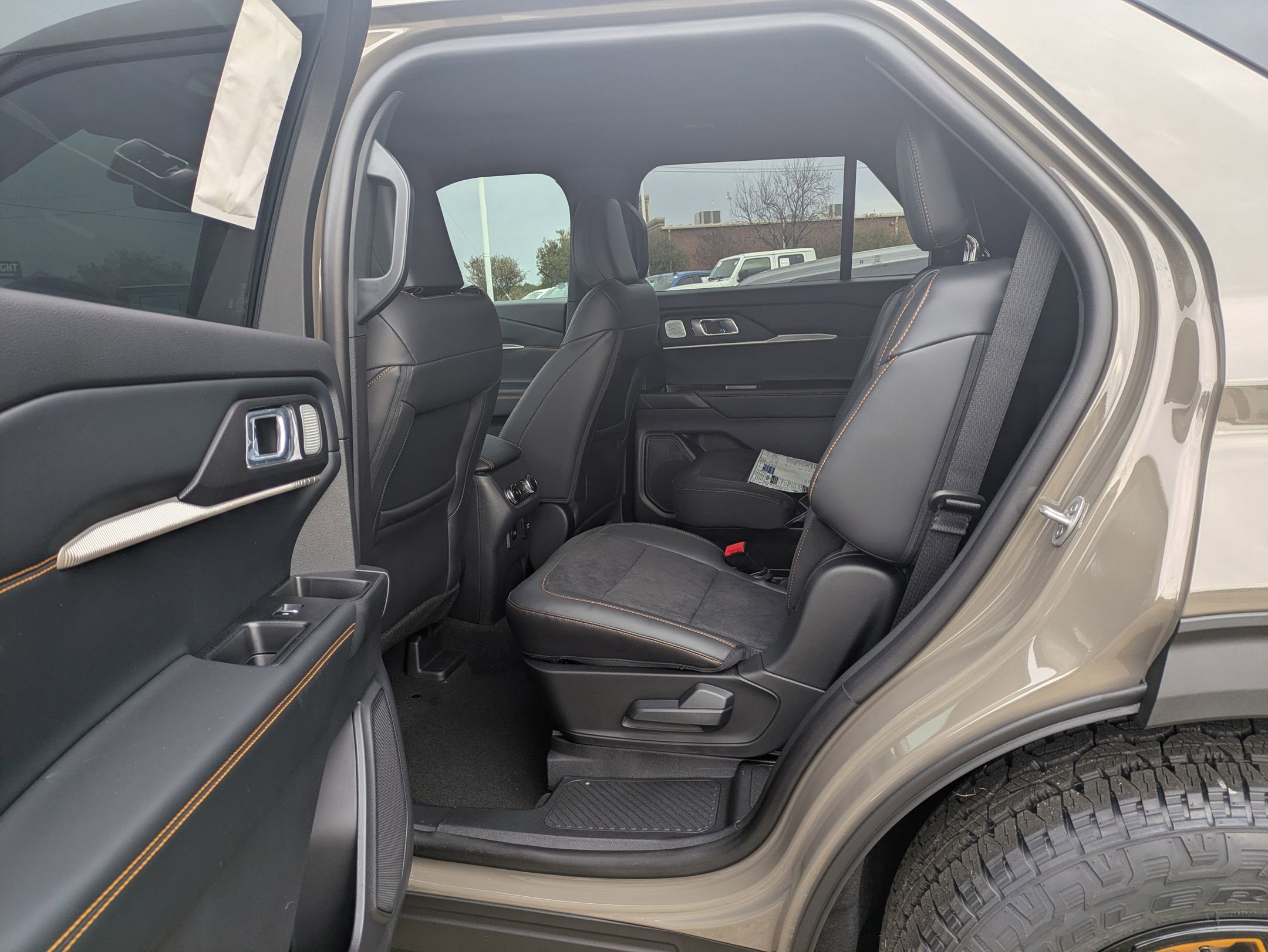 New 2026 Ford Explorer Tremor w/ Tremor Ultimate Package AWD/4WD image 27