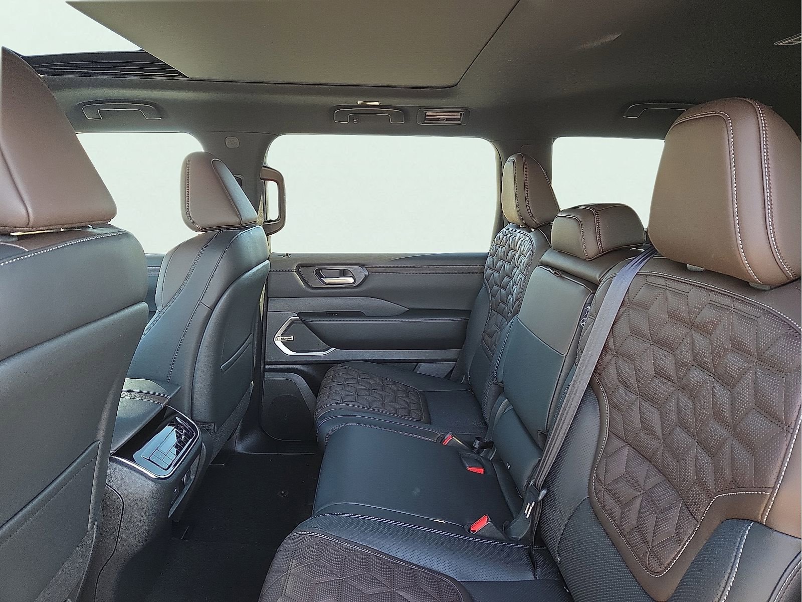 New 2026 Nissan Armada Platinum Reserve AWD/4WD image 10