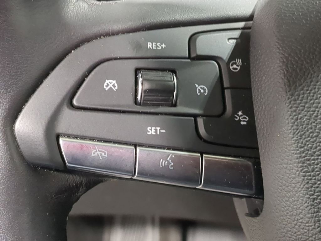 Used 2023 Cadillac XT4 Premium Luxury w/ Cold Weather Package image 37