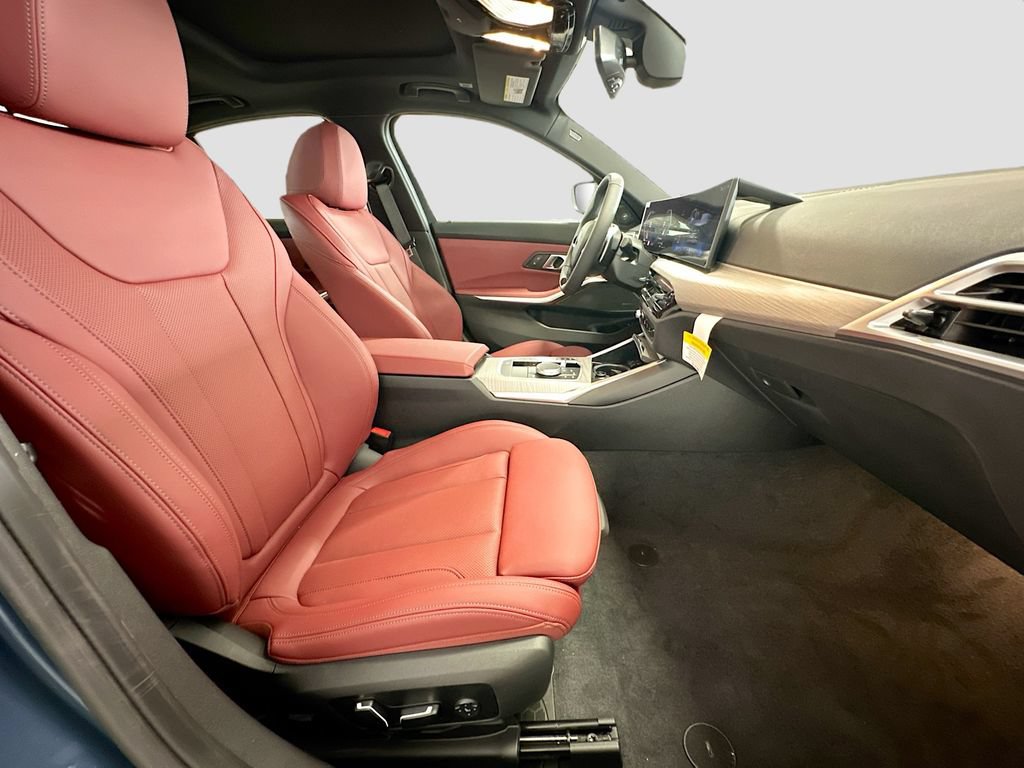 New 2026 BMW 330i xDrive Sedan w/ Premium Package AWD/4WD image 29
