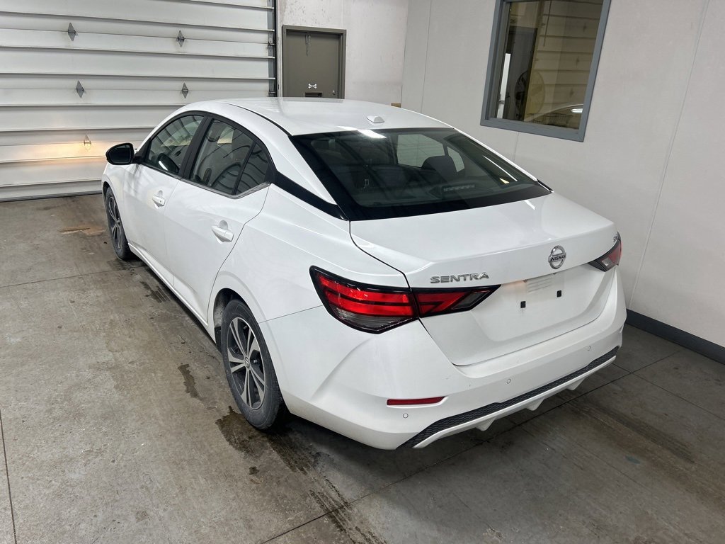 Used 2020 Nissan Sentra SV image 3
