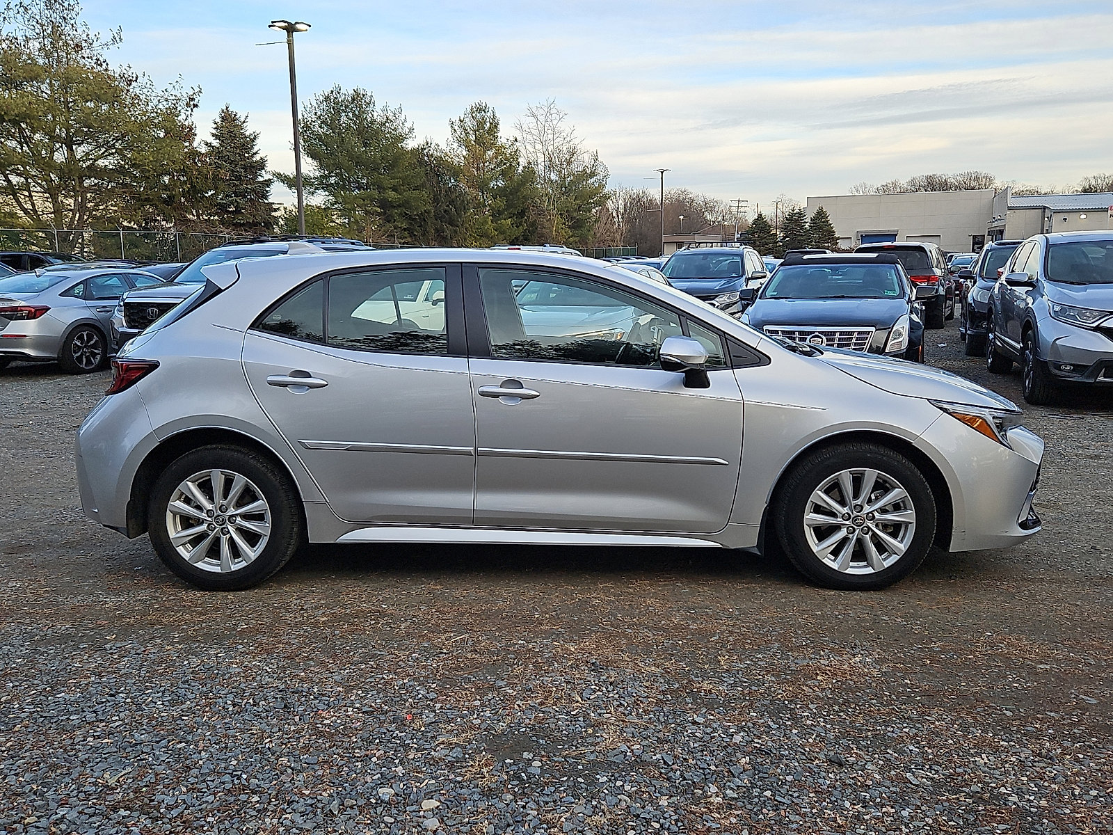 Used 2023 Toyota Corolla SE image 8