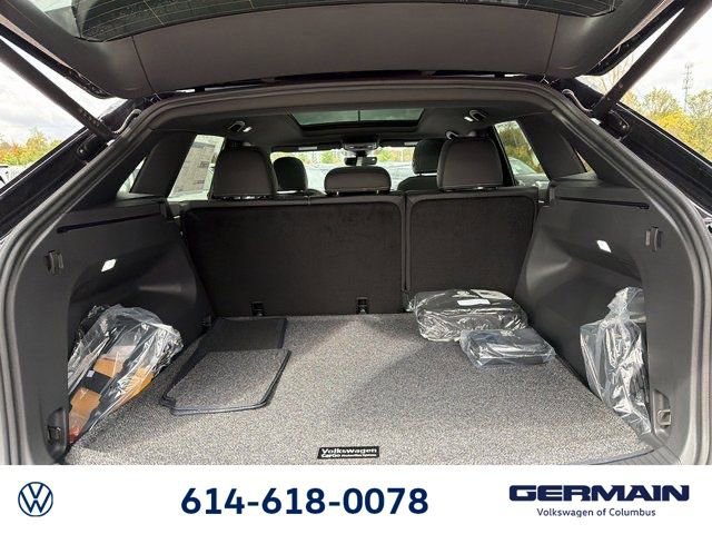 New 2026 Volkswagen Atlas Cross Sport SE image 15