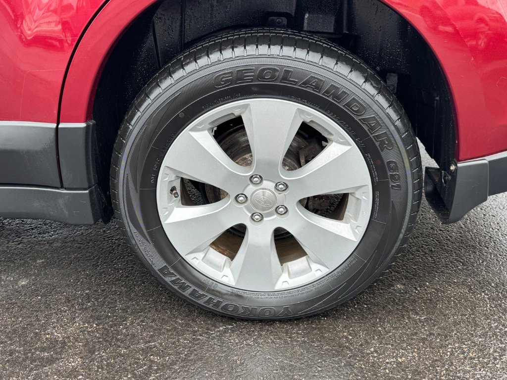 Used 2012 Subaru Outback 2.5i w/ Alloy Wheel Pkg image 8