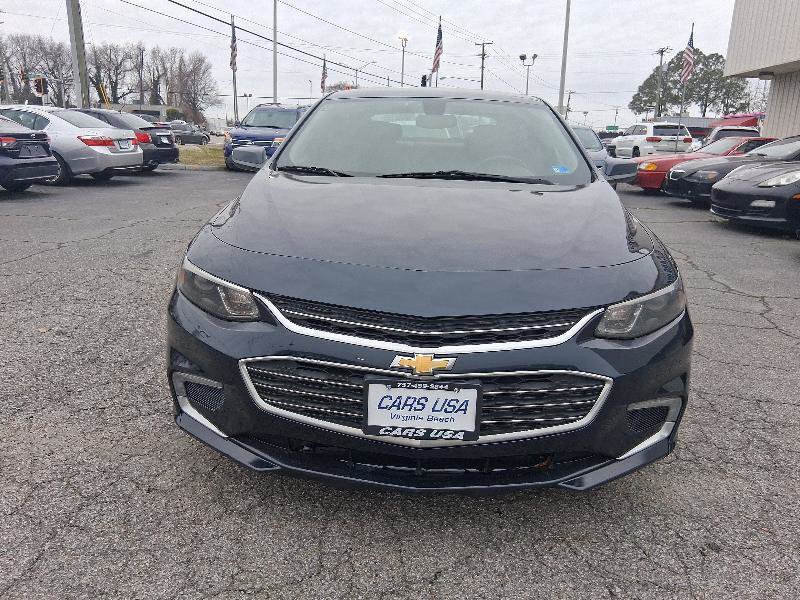 Used 2018 Chevrolet Malibu LT FWD image 3
