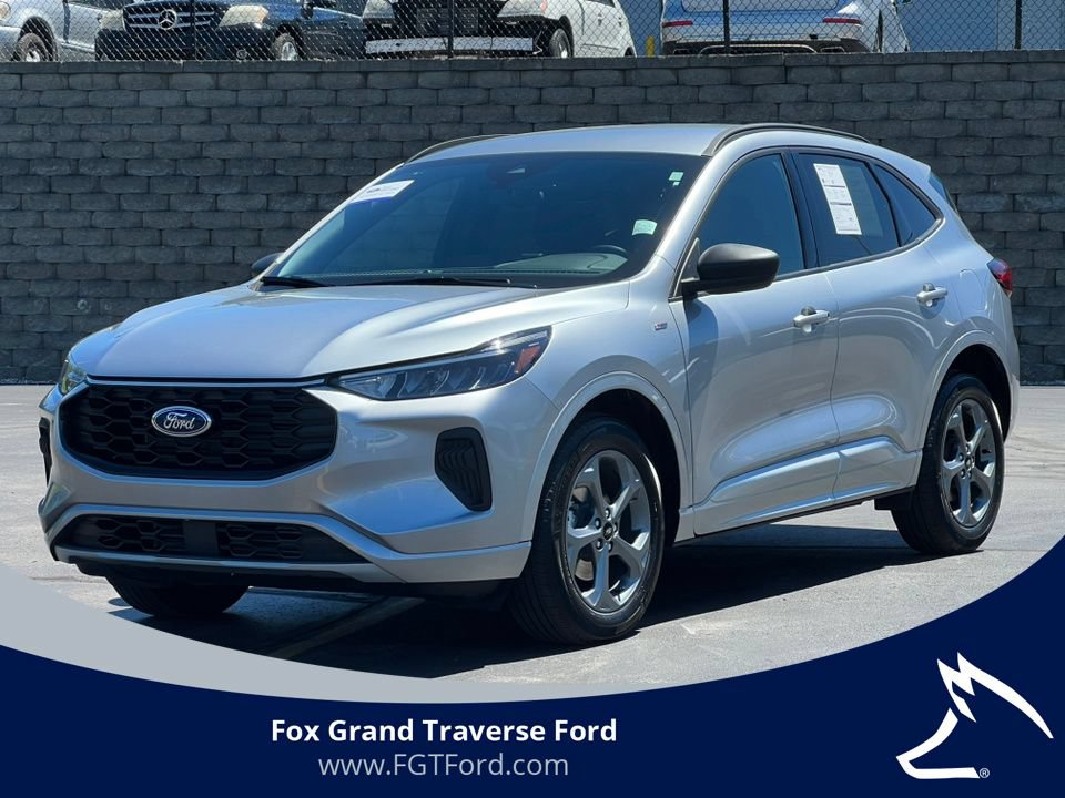 Certified 2023 Ford Escape ST-Line w/ Tech Pack #1 AWD/4WD video 1