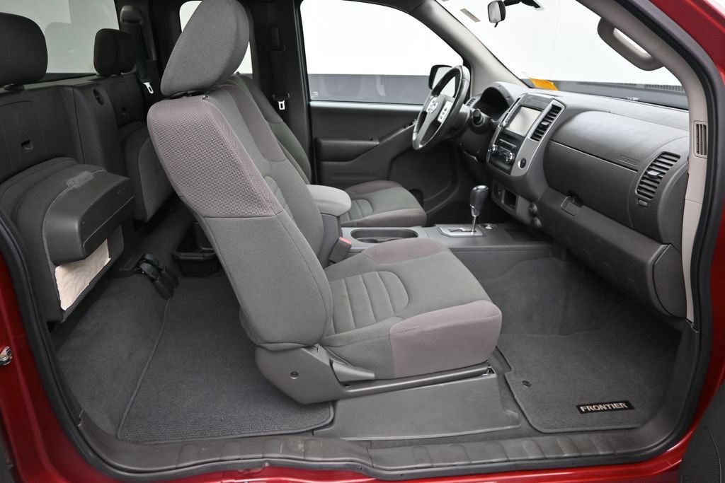 Used 2021 Nissan Frontier S RWD image 25