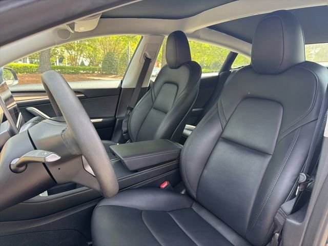 Used 2023 Tesla Model 3 Standard Range image 10