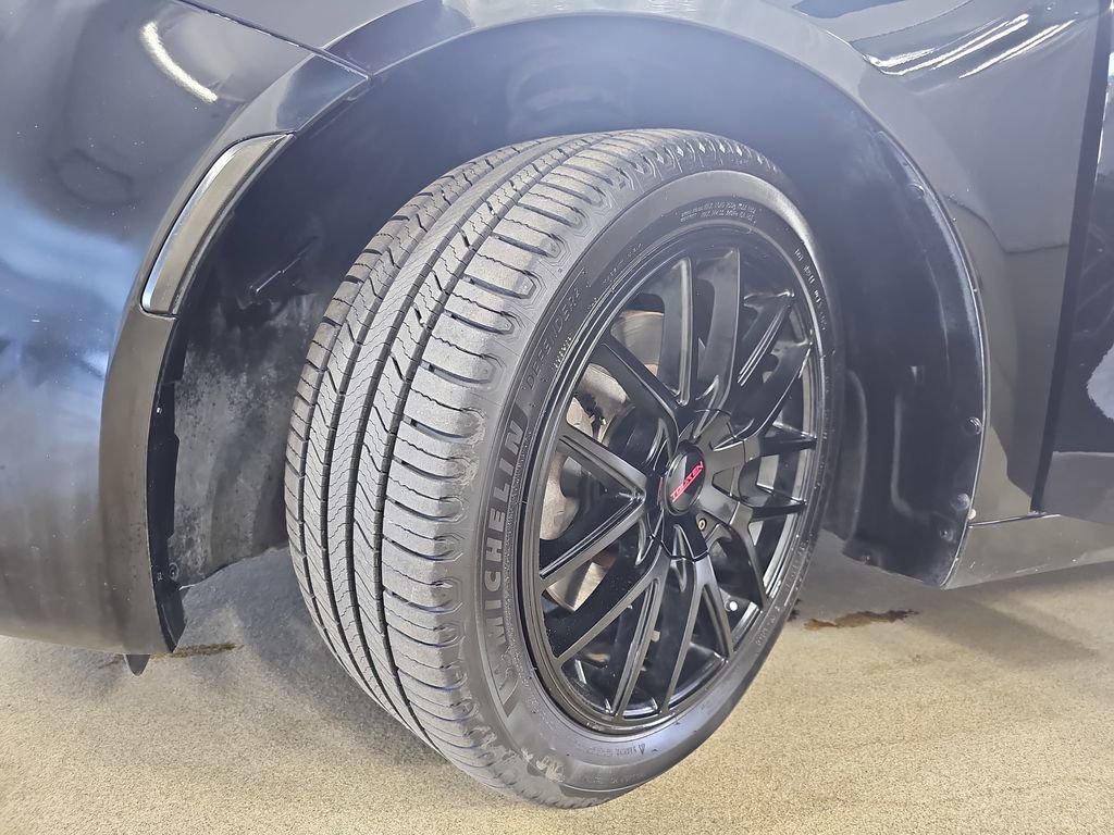 Used 2015 Chrysler 200 S w/ Navigation & Sound Group I image 36