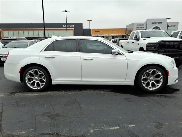 Used 2018 Chrysler 300 C w/ Sun, Sound & Nav Package image 28