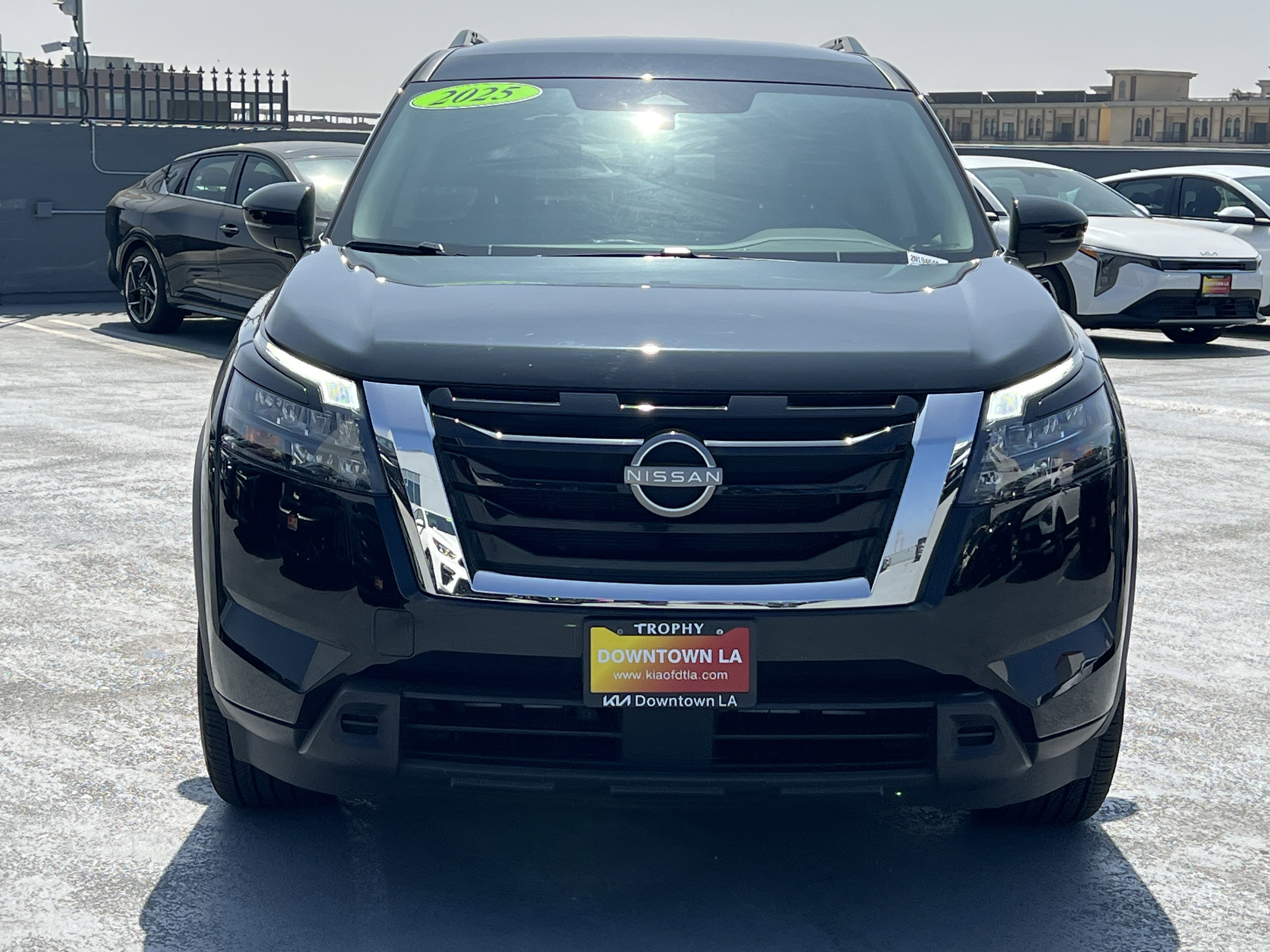Used 2025 Nissan Pathfinder SV w/ Cargo Package image 12