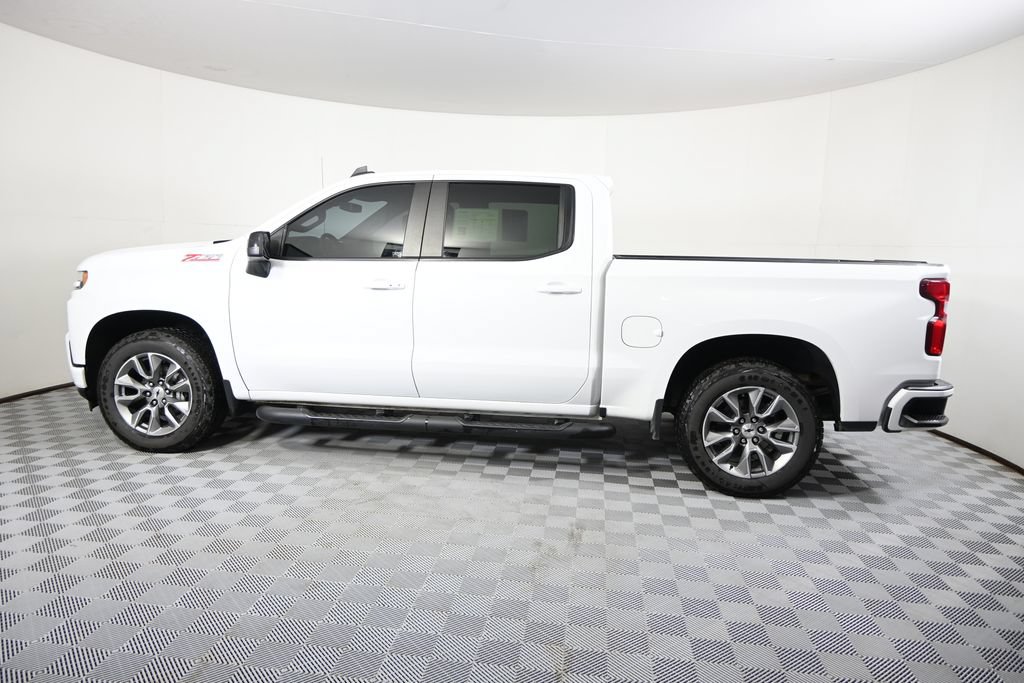 Used 2020 Chevrolet Silverado 1500 RST AWD/4WD image 3