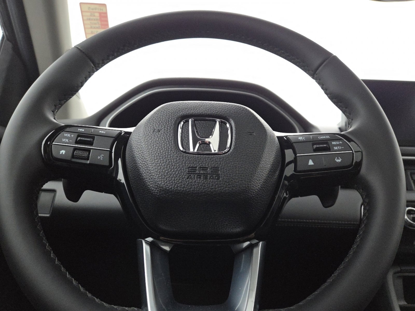 New 2025 Honda Pilot Touring image 29