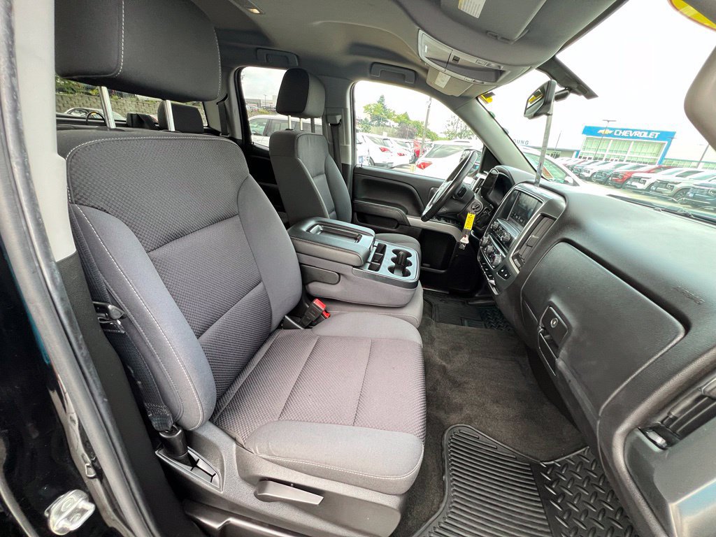 Used 2018 Chevrolet Silverado 1500 LT w/ All Star Edition AWD/4WD image 25