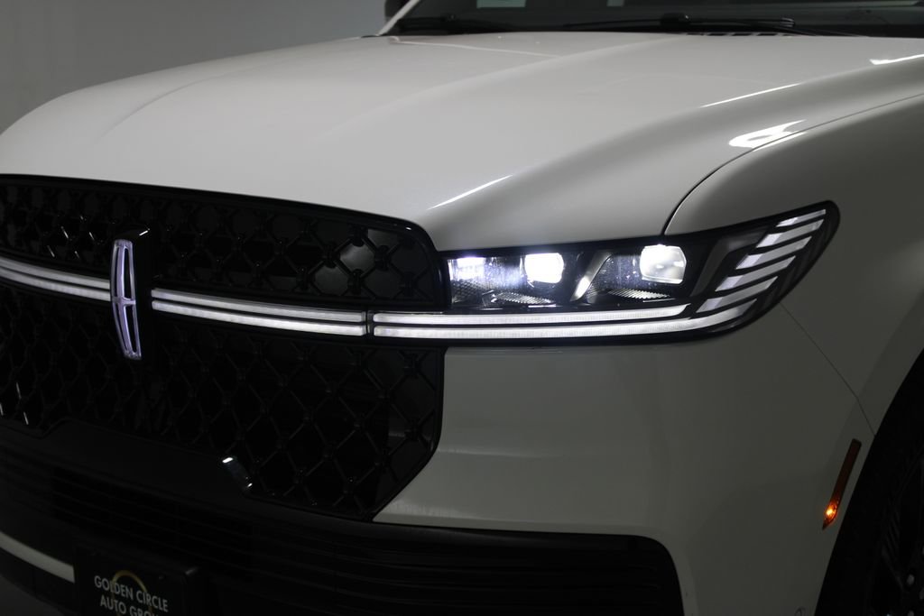 New 2025 Lincoln Navigator Reserve w/ Jet Appearance Package image 59