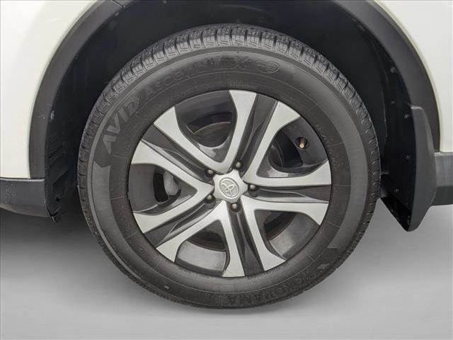 Used 2017 Toyota RAV4 LE w/ All Weather Liner Package AWD/4WD image 21