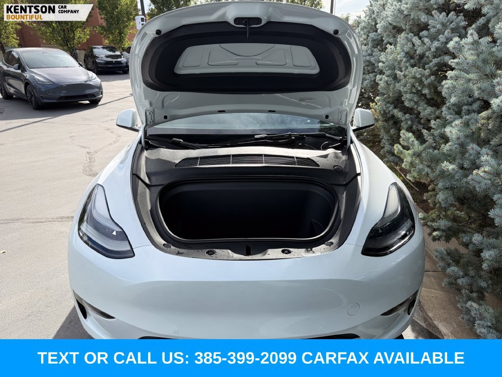 Used 2022 Tesla Model Y Performance AWD/4WD image 32