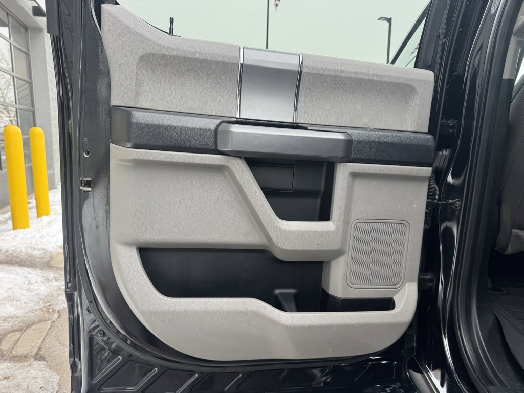 Used 2020 Ford F250 XLT w/ XLT Premium Package image 35