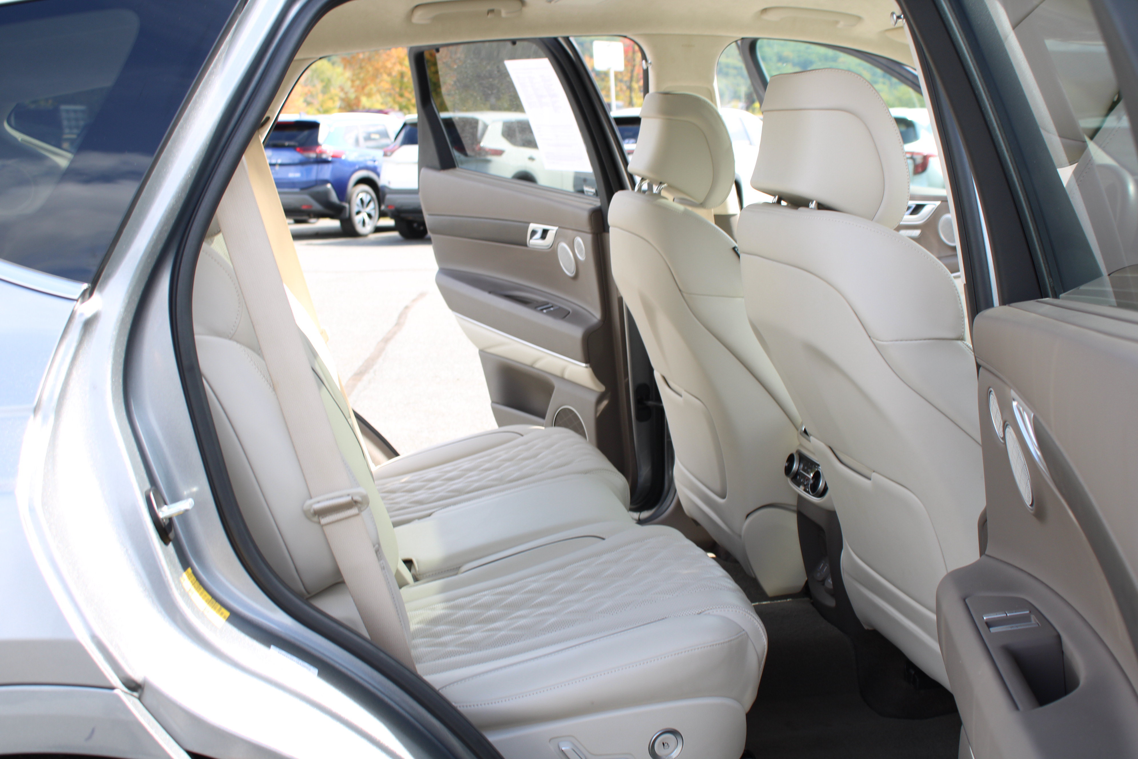 Used 2024 Genesis GV80 3.5T w/ Prestige Package AWD/4WD image 16