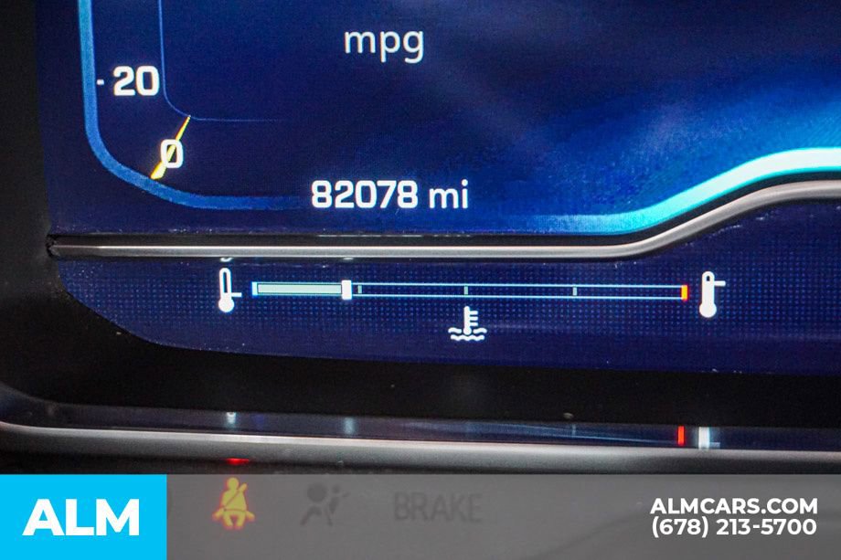 Used 2022 Chevrolet Suburban High Country image 59