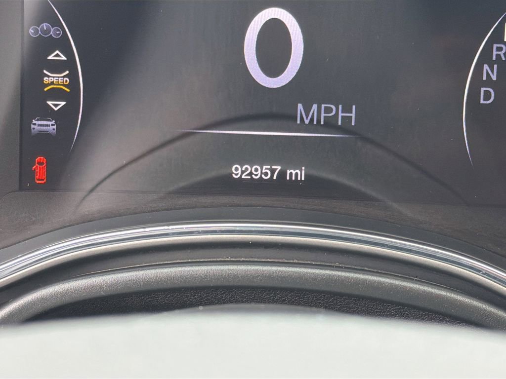 Used 2020 Jeep Grand Cherokee Overland image 39