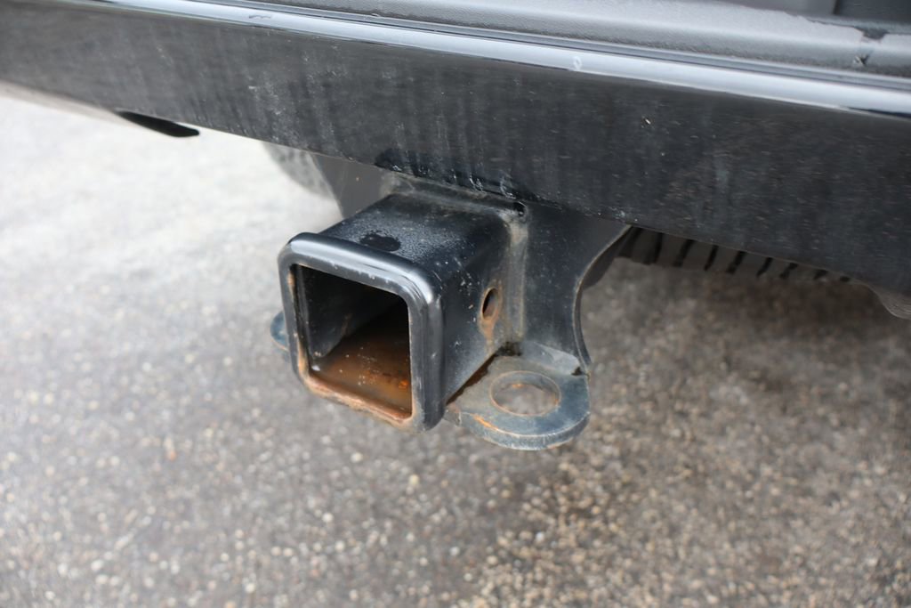 Used 2024 Chevrolet Silverado 2500 Custom w/ Custom Value Package image 34